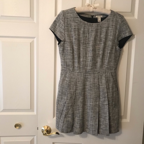 Forever 21 Size Large Short Sleeve Black Dress - Picture 3 of 13